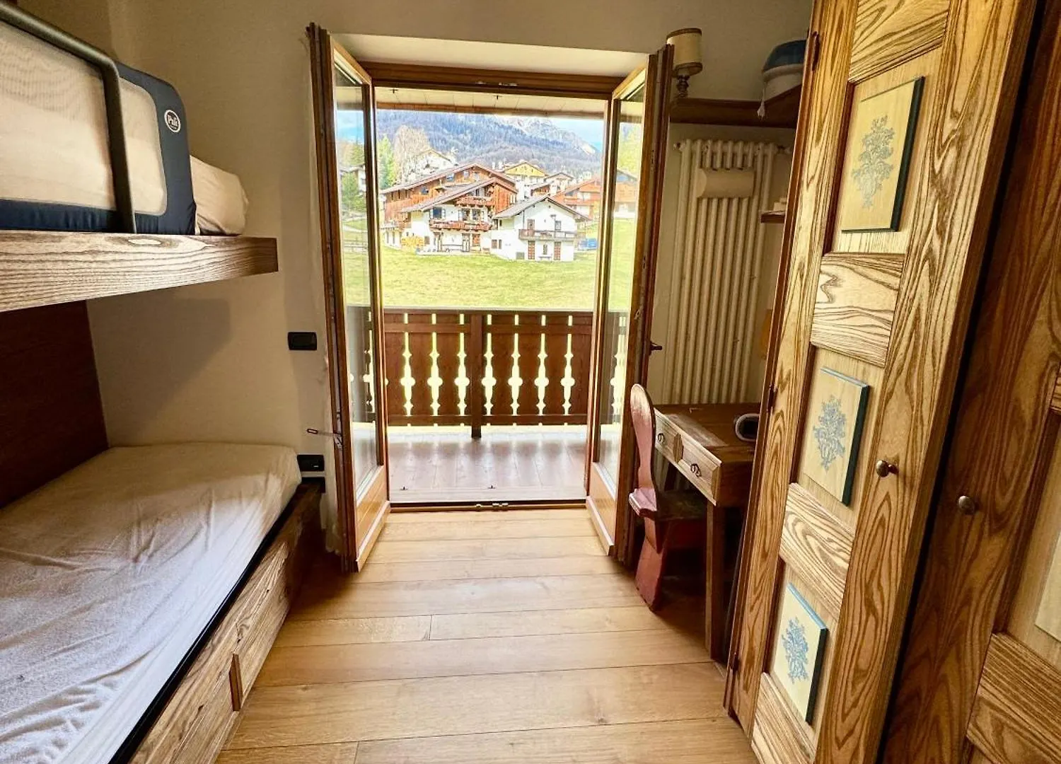 Charme Alpino E Modernita-Appartamento Ristrutturato A Due Passi Dal Centro Cortina dʼAmpezzo Apartmán