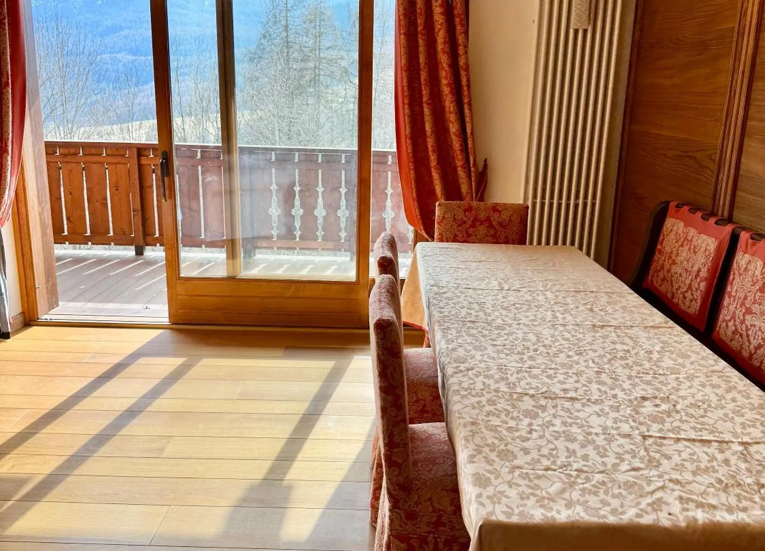 Charme Alpino E Modernita-Appartamento Ristrutturato A Due Passi Dal Centro Cortina dʼAmpezzo Itálie